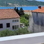 Harizma * Primošten