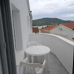 Harizma Apartment Primosten