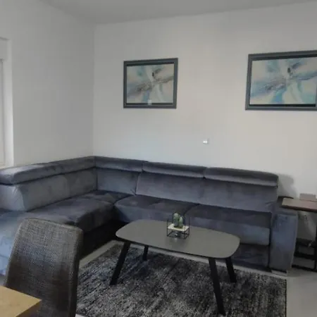 Harizma Apartment