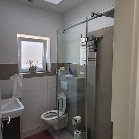 Harizma Примоштен