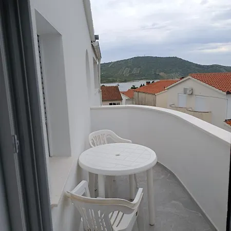 Harizma Appartement Primošten