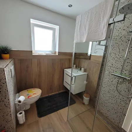 Harizma Примоштен